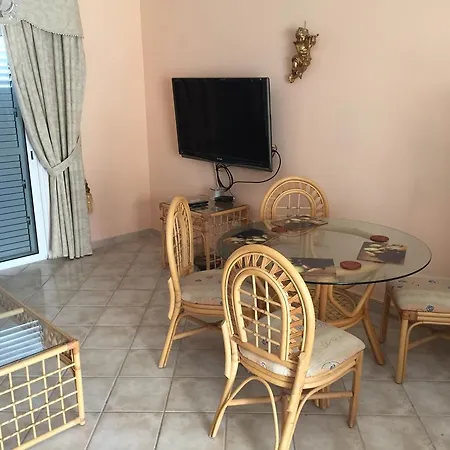 Casa vacanze Sea Front 2 Bed House *